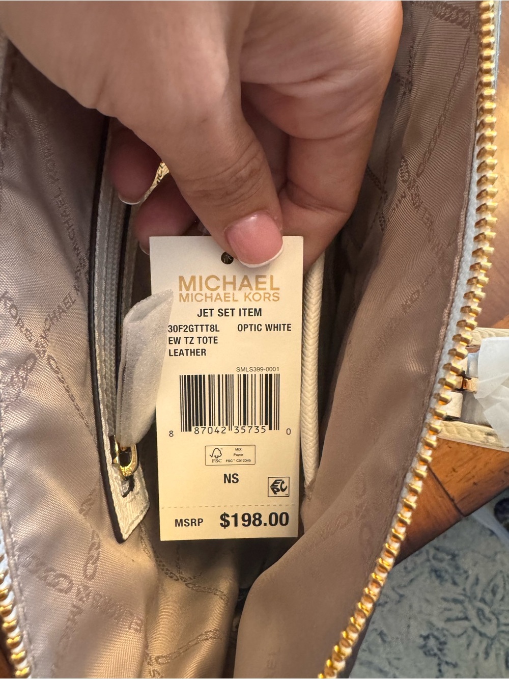 Michael Kors Jet Set Tote in Optic White - Picture 10 of 11